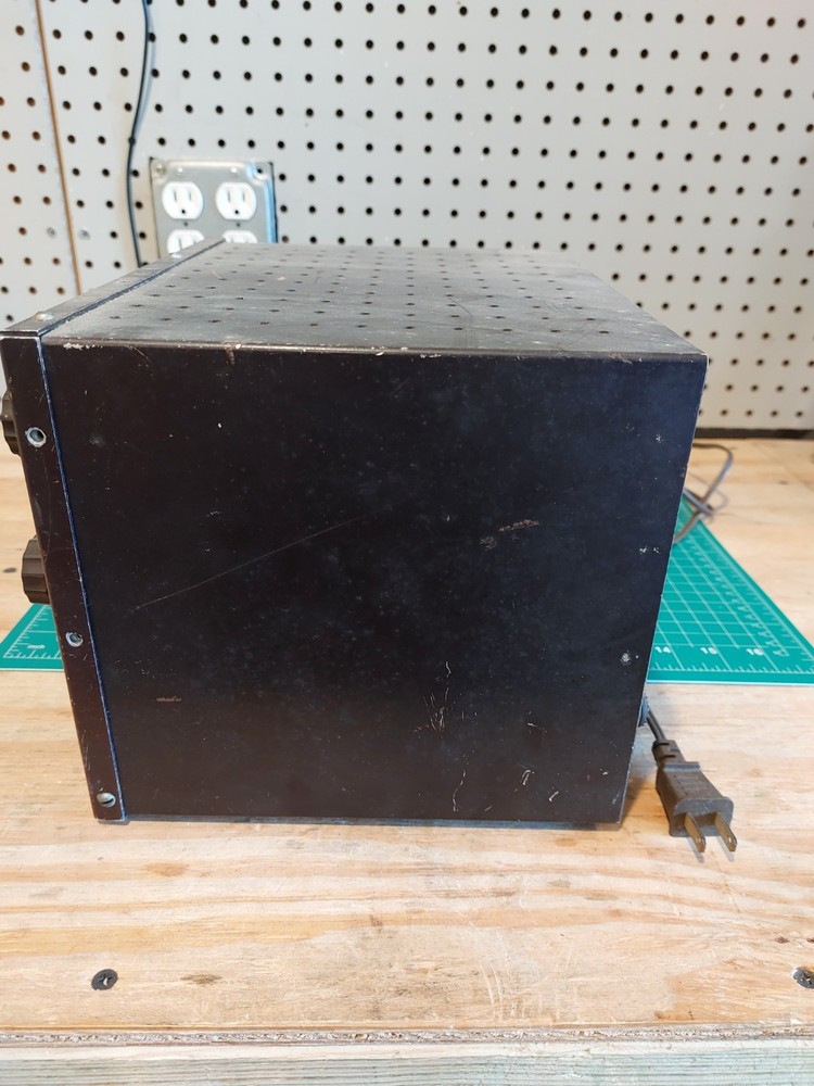 Johnson Viking Adventurer Ham CW Transmitter Assume for Parts or Not Working