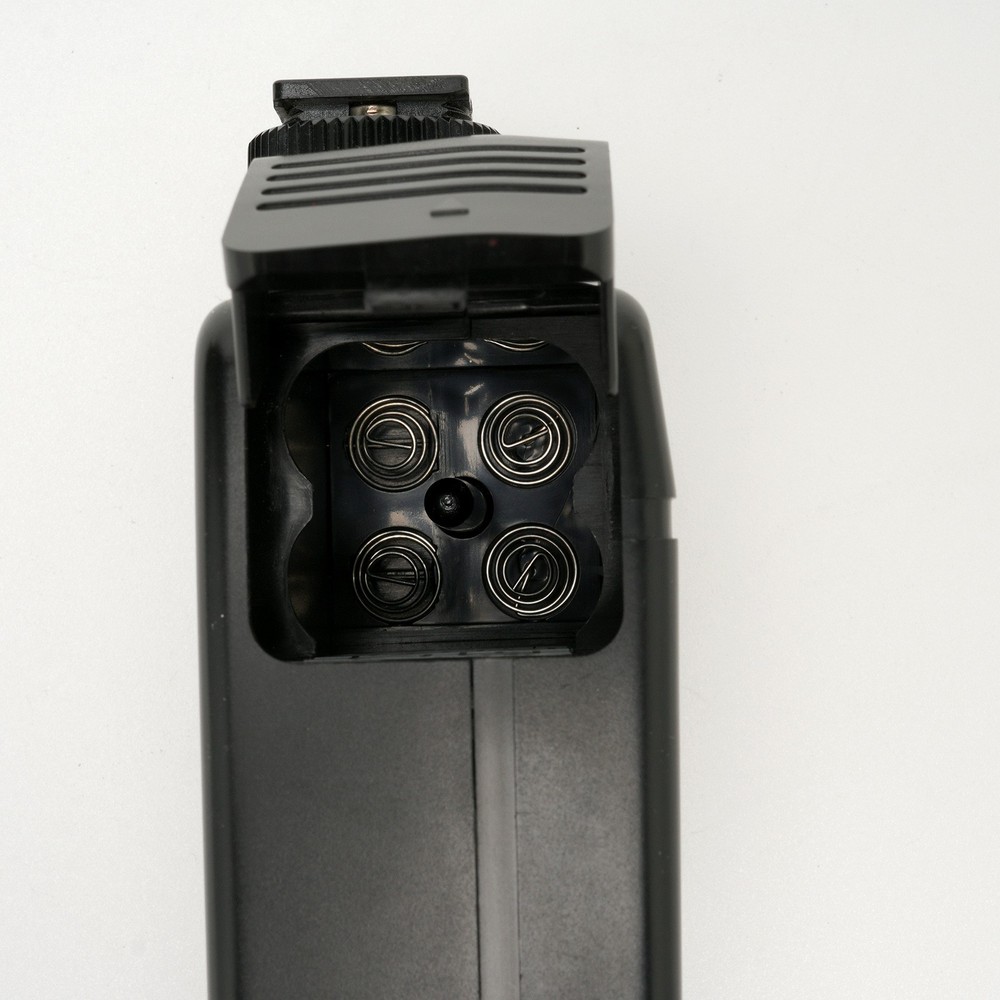 Nikon SB-18 Speedlight Flash