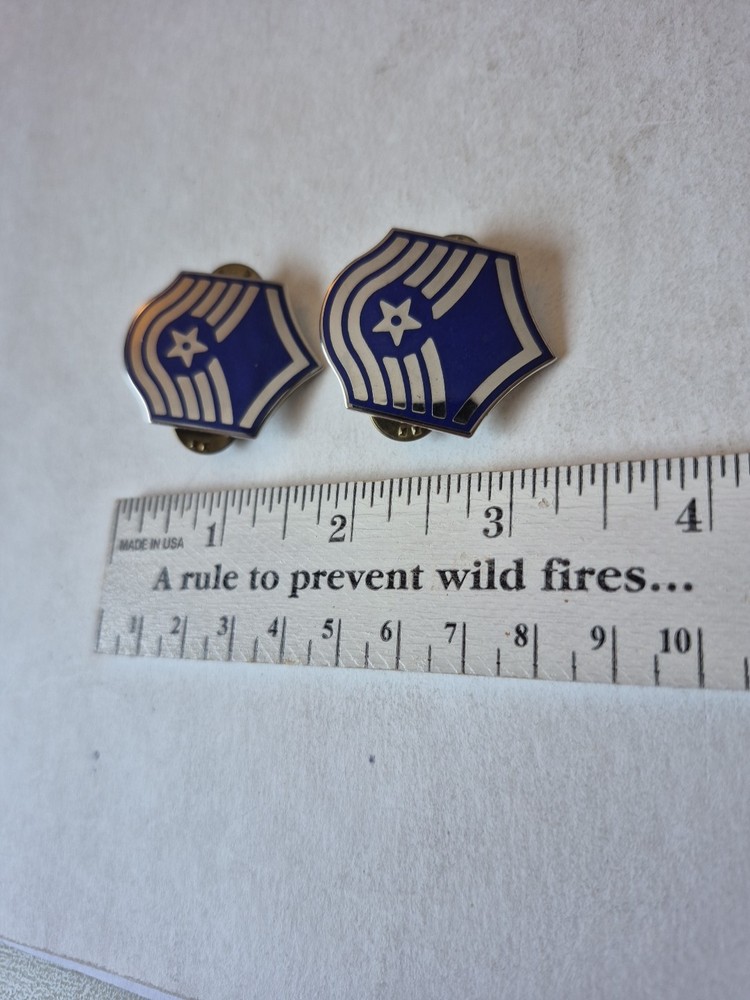USAF Master Sergeant (E-7) (New Insignia) Lapel Hat Pin Very Nice Condition