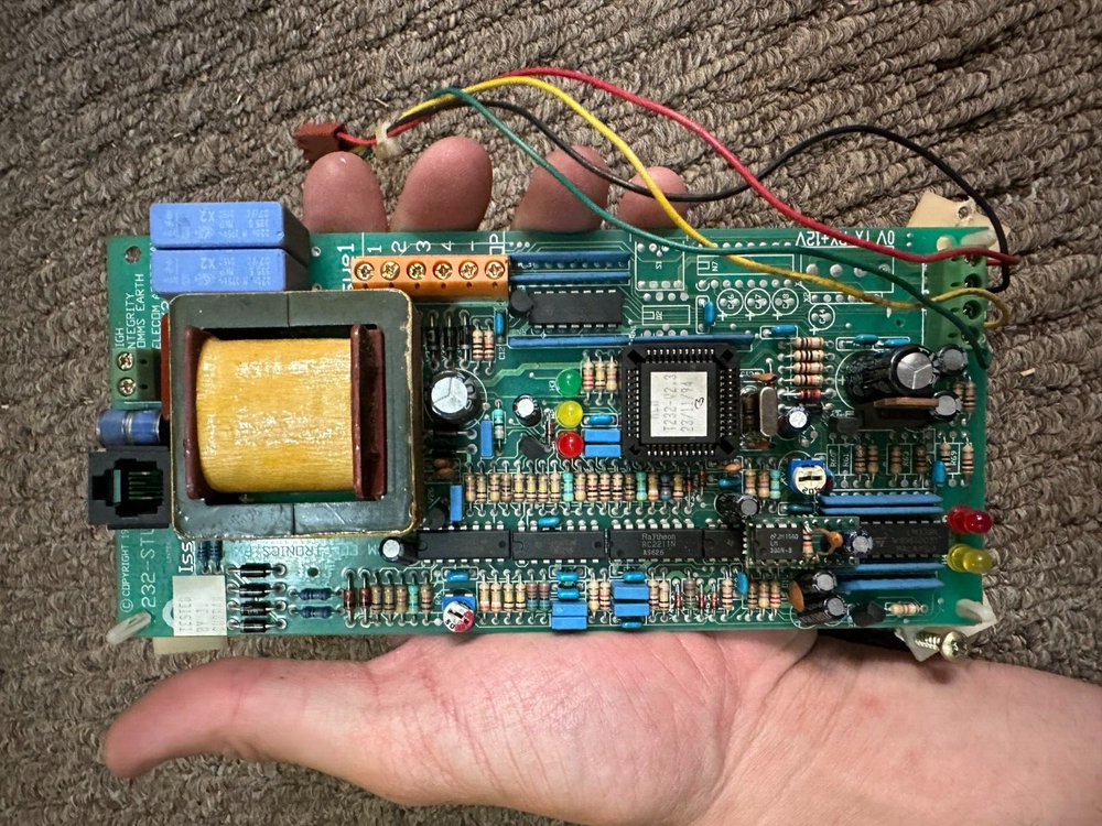 MCM electronics T232-v2.3 security panel 90's Vintage PCB