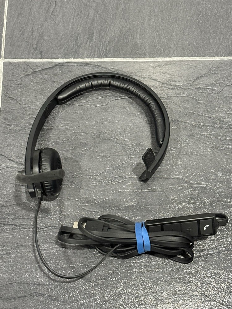 Logitech USB Wired On-ear Headset Mono Model A-00050 Excellent Working