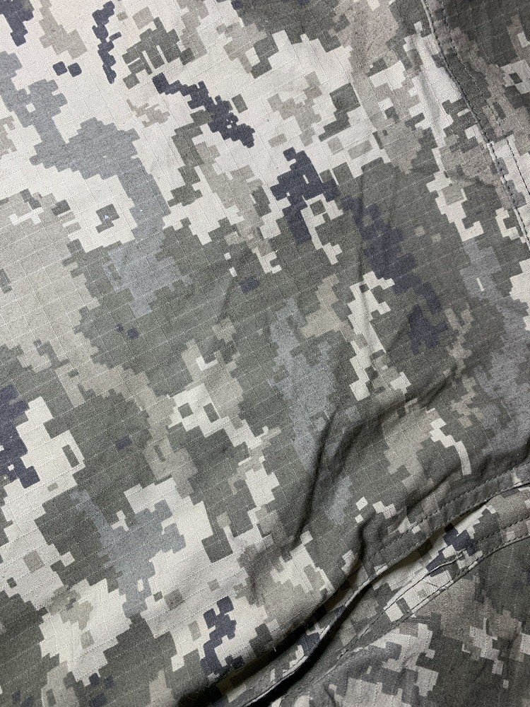 Ukrainian Army Forces Camo Uniform Field Jacket Pixel W/ Chevrons