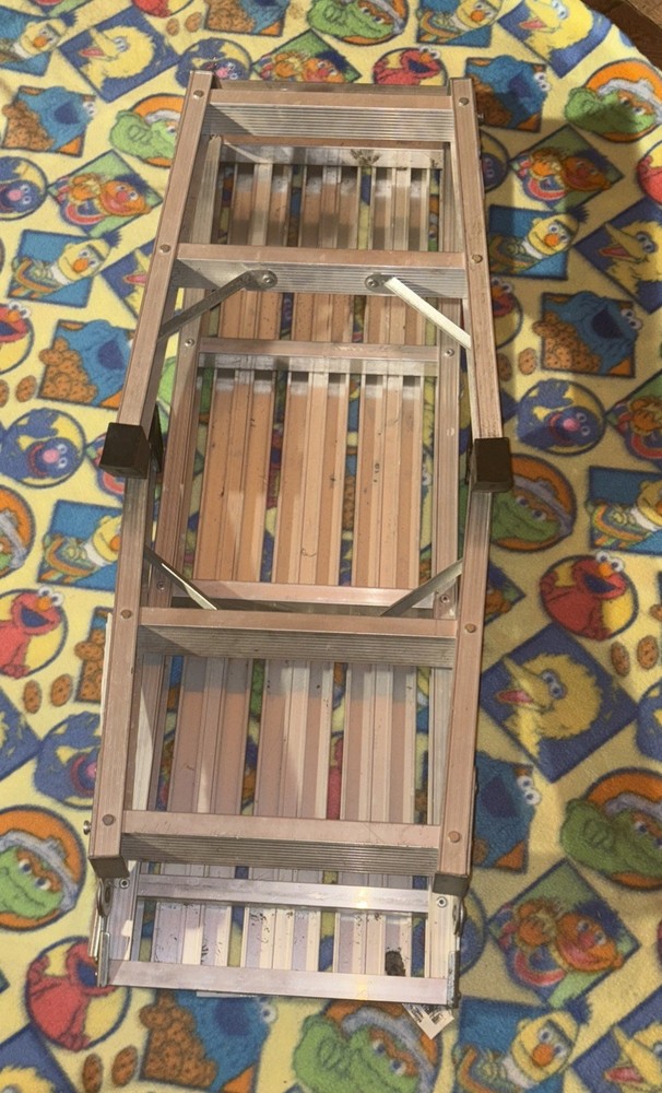 Werner AP-20 aluminum work platform ladder-Fully Functional/Used