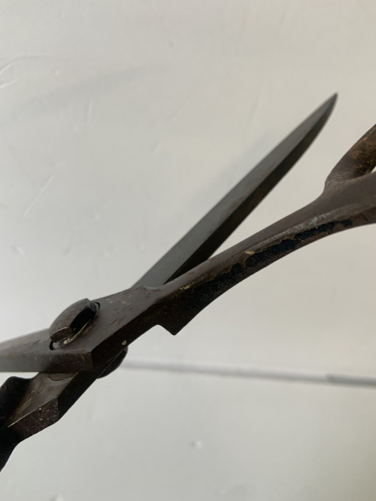 Heavy Antique Shears Scissors Sharp UNBRANDED