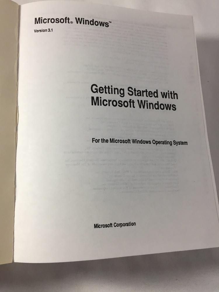 CMOS Microsoft Windows Version 3.1 User's Guide - Original Book 1992 -