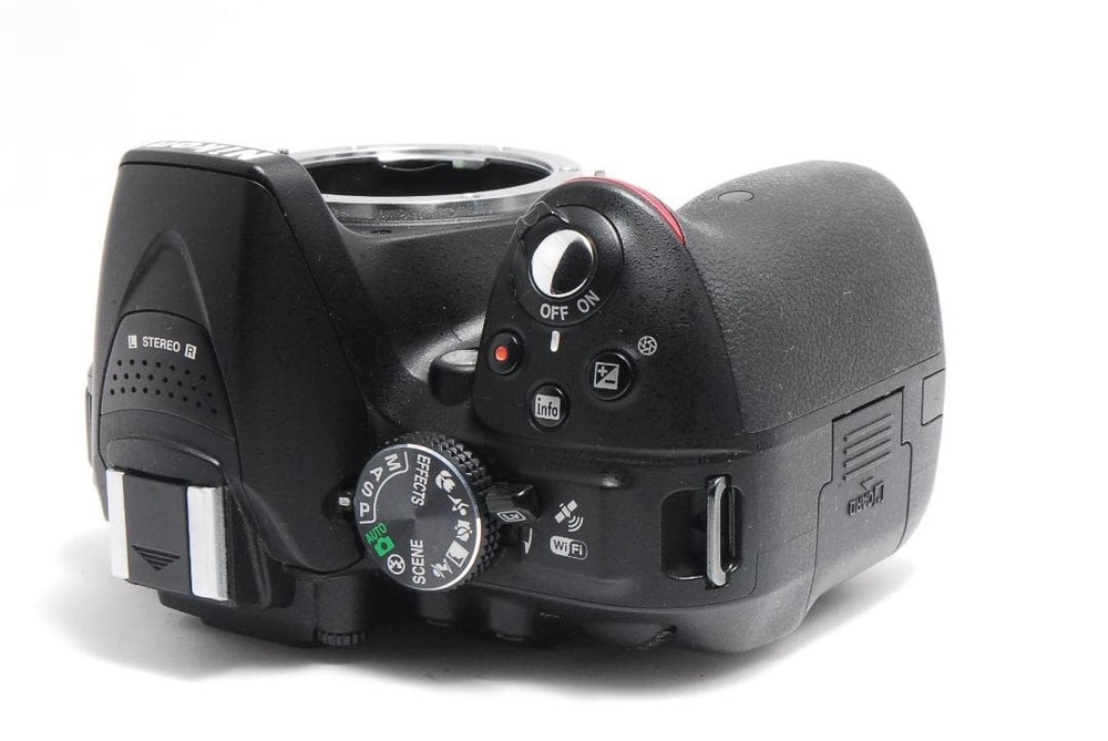 Nikon D5300 18-55 VR Set 365115