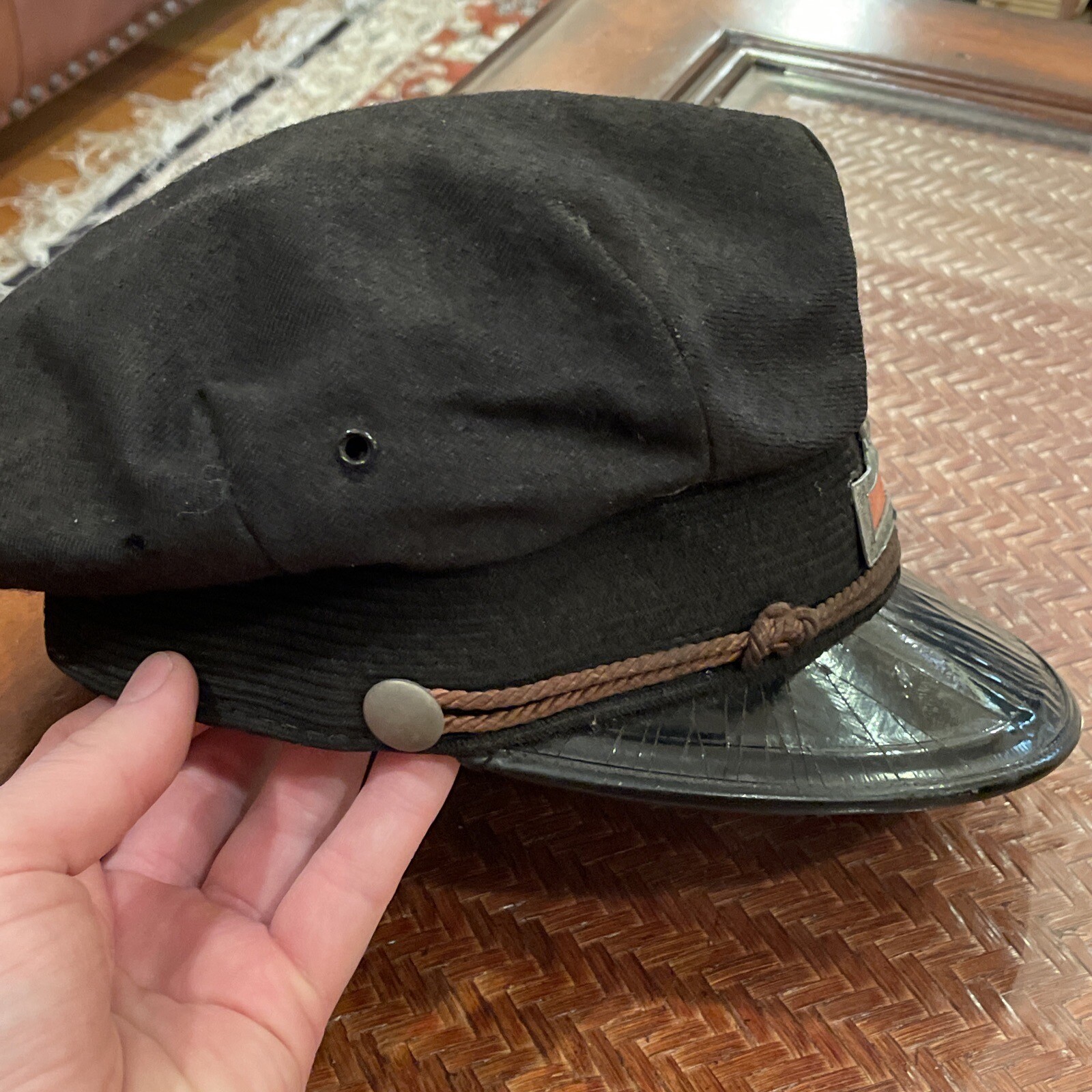 VINTAGE STANDARD OIL Indiana CO METAL ENAMEL SERVICE NAME GAS Hat Marshall Field