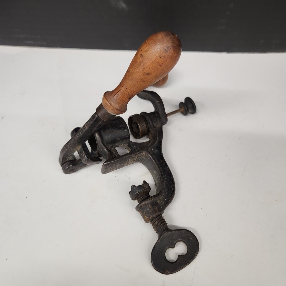 Antique Manual Shotgun Shell Loader
