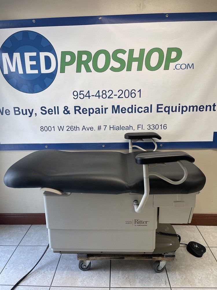 RITTER BY MIDMARK 223 EXAM TABLE