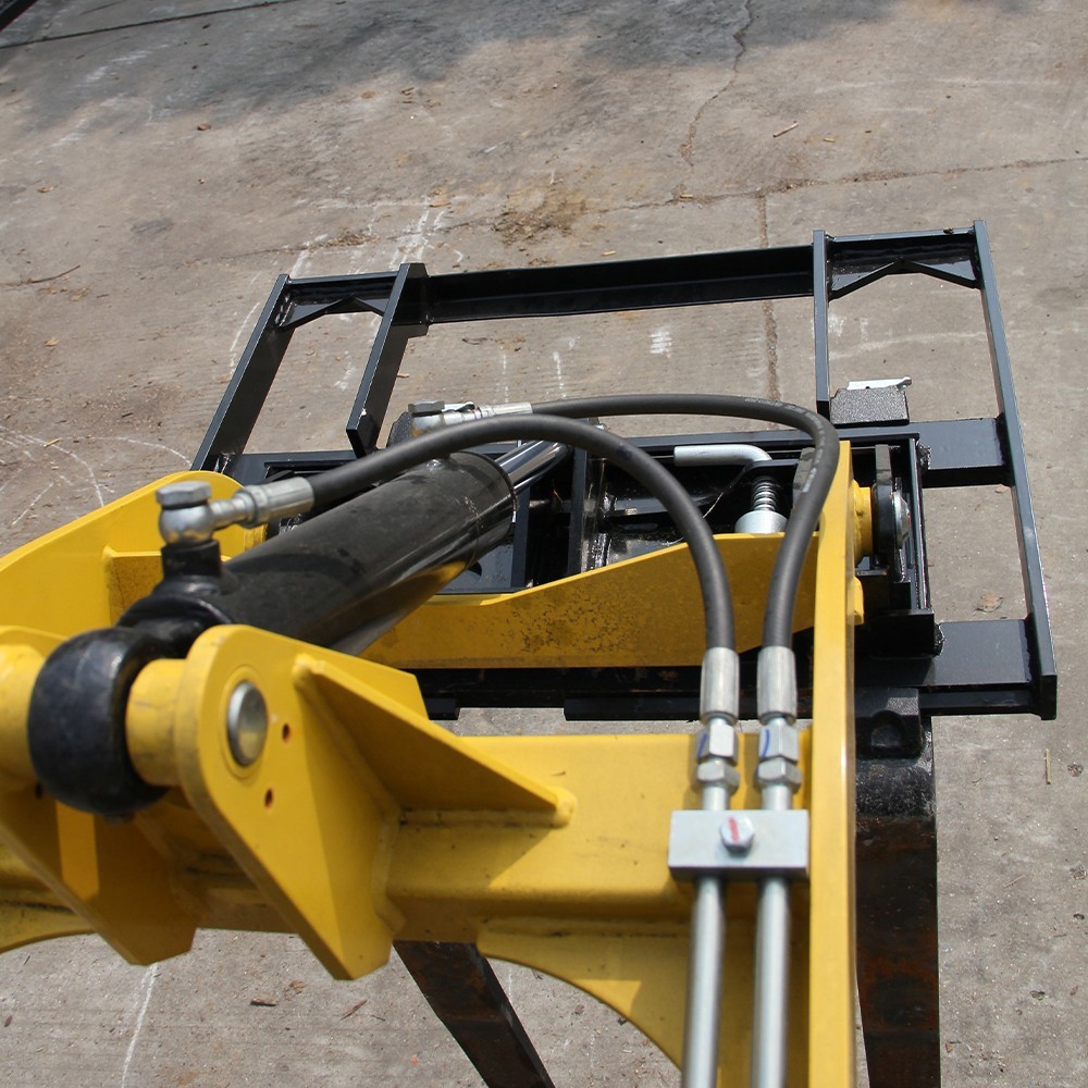 Mini Skid Steer Loader15hp Hydraulic System Electric Start 2025New Free shipping