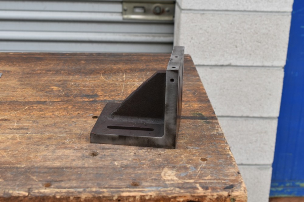 Shamrock angle block 6" x 6"