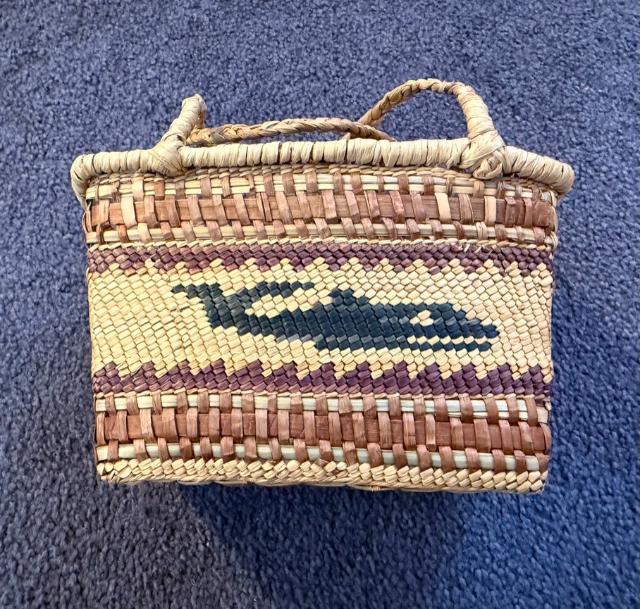 Nootka Makah Handle Market Basket Rectangular Base Woven Nuu-chah-nulth Vintage!