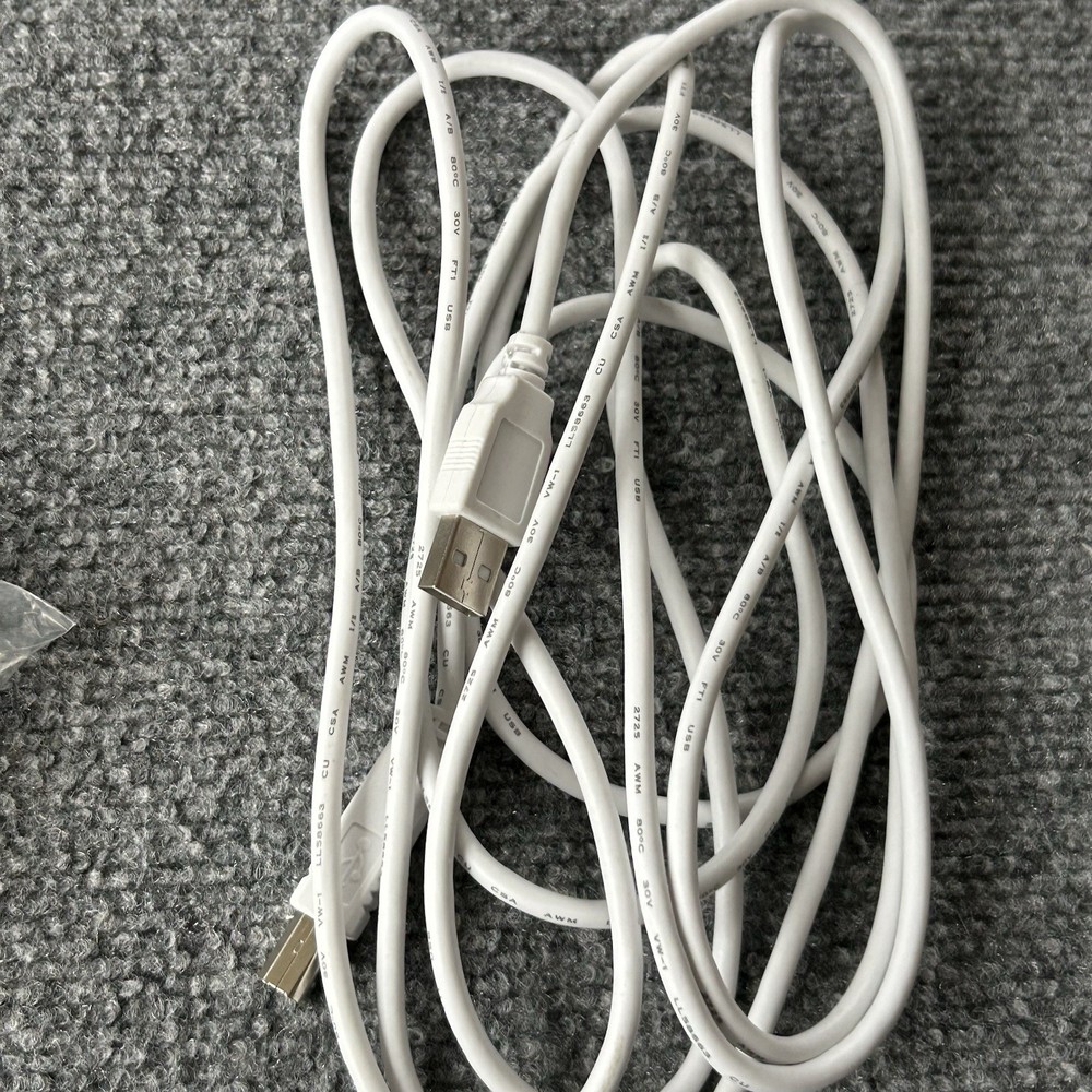 Rode Podcaster Microphone Broadcast Quality Cardioid Dynamic USB for Computers