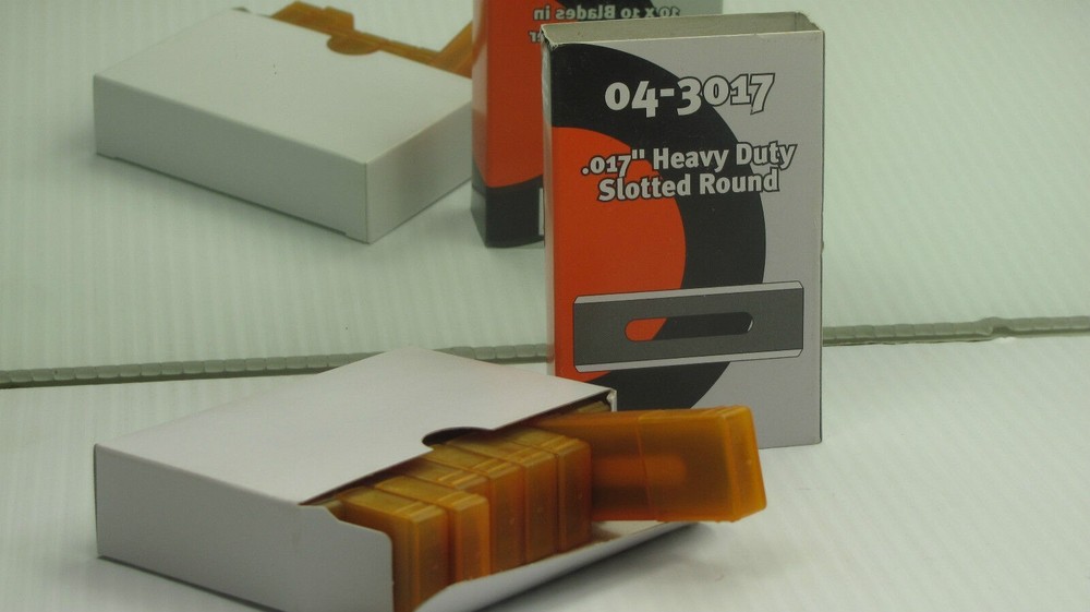 FLOORE DOT 1000 ROUND CORNER CARPET BLADE