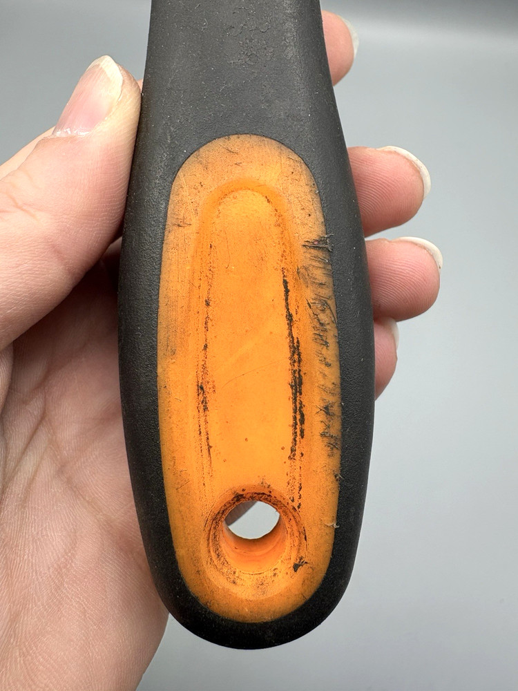 Matco Tools Soft Grip 2" Scraper *Pre Owned* FREE SHIPPING