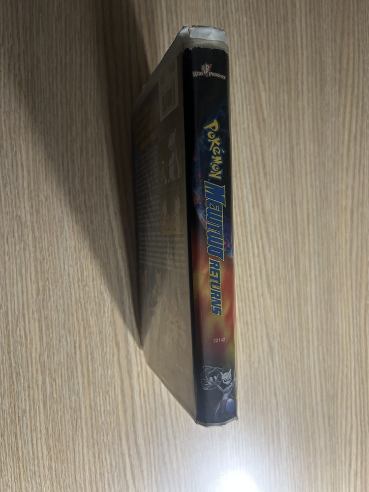 Pokemon: Mewtwo Returns (VHS, 2001, Clamshell Packaging)