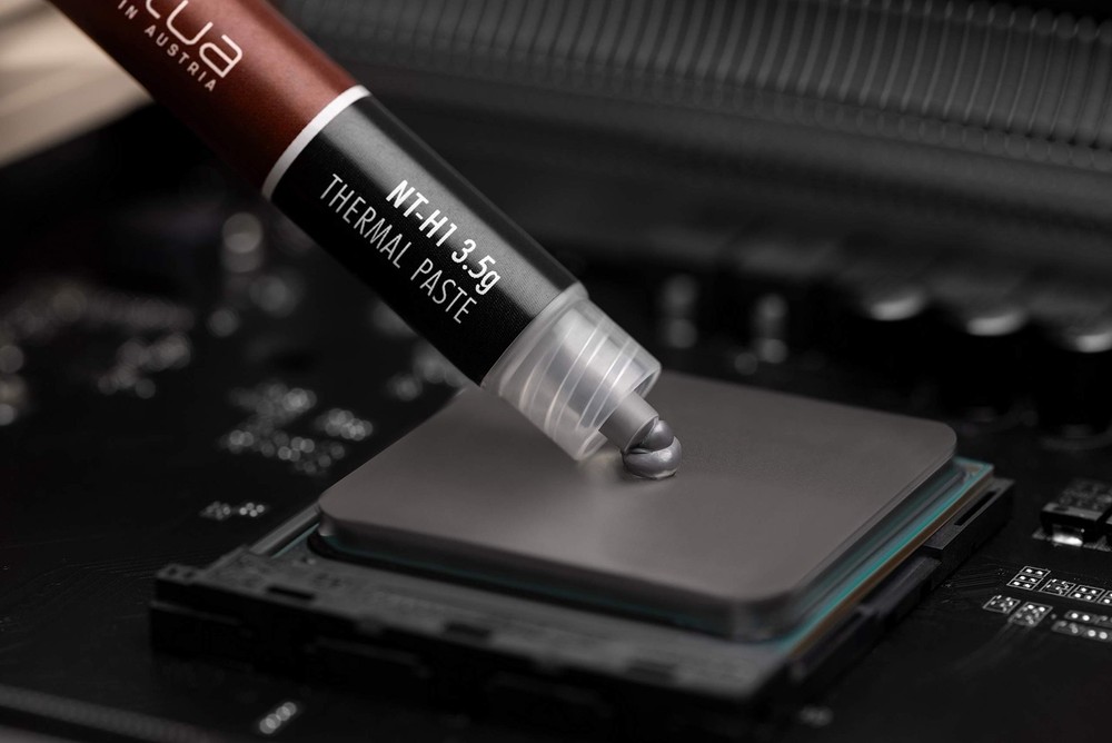 Pro-Grade Thermal Compound Paste 3.5g for Optimal CPU Cooling