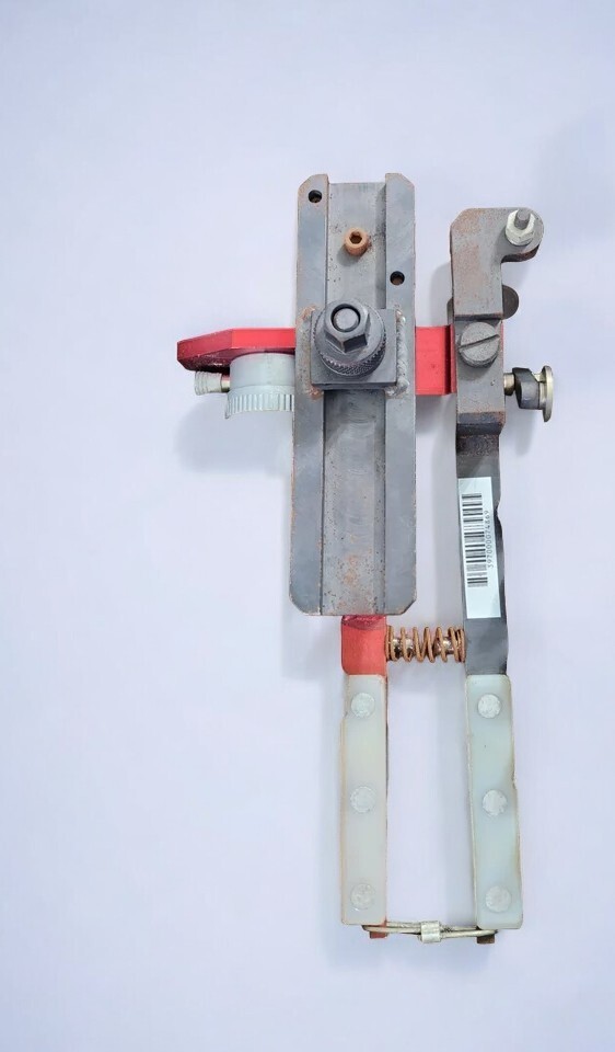 Extractor P/N: CHA1057-141