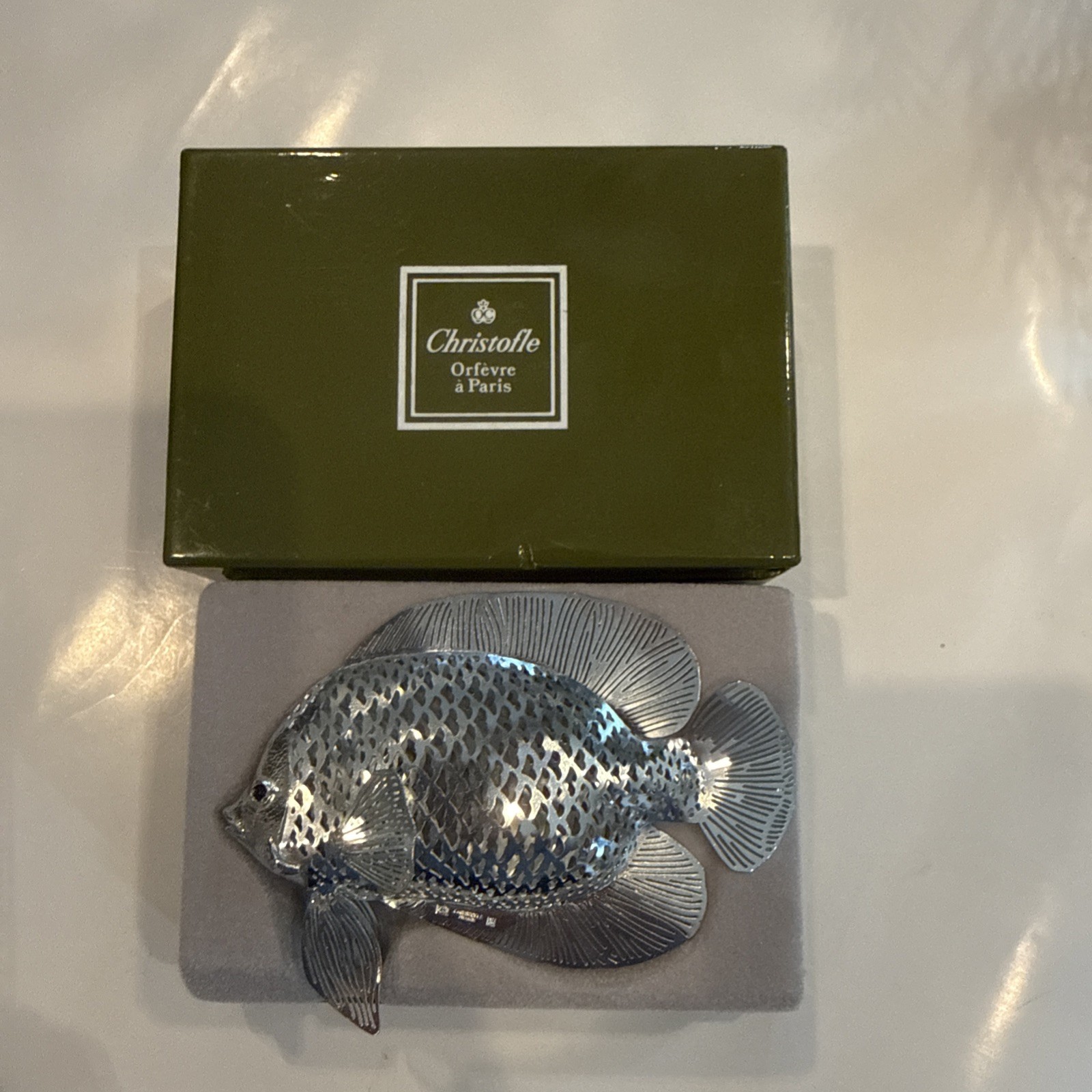 Christofle Collection Lumiere Jardin Onyx Fish Silver