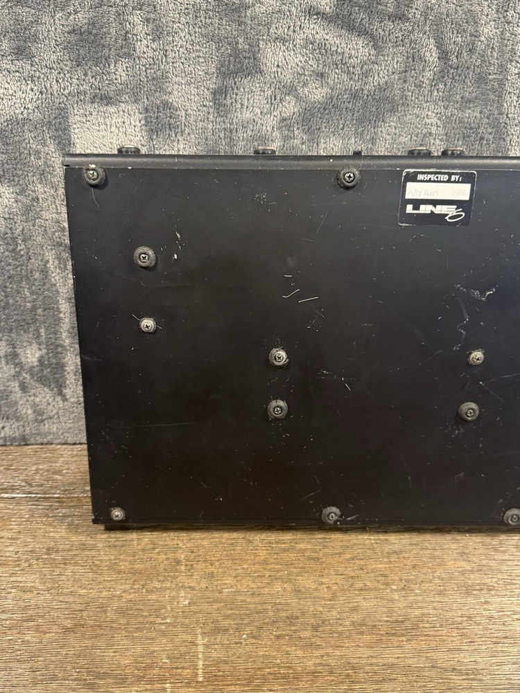 Line 6 POD XT Live Floorboard Guitar Multi-Effects Processor