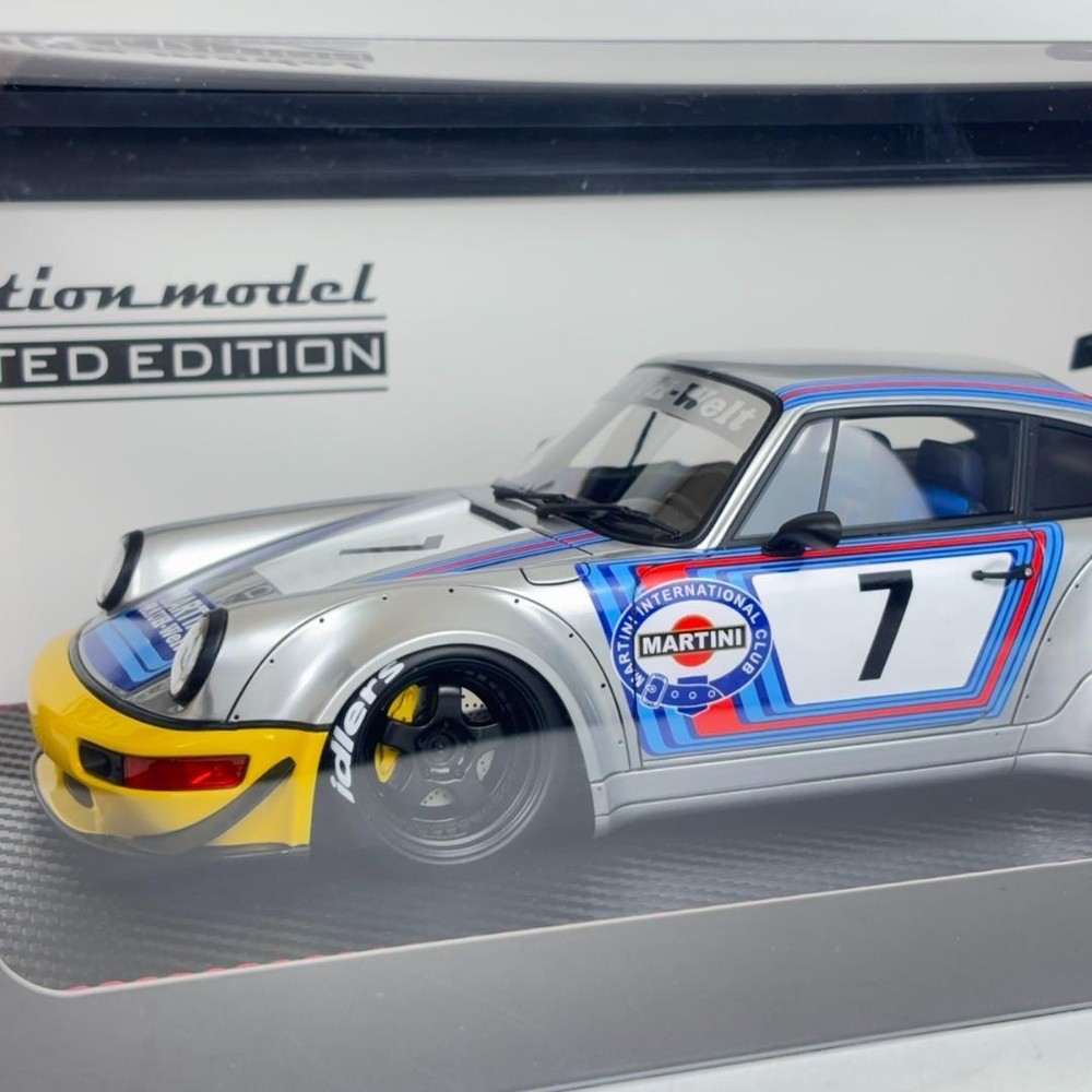 Ignition Model 1/18 RWB 964 With Engine IG3006