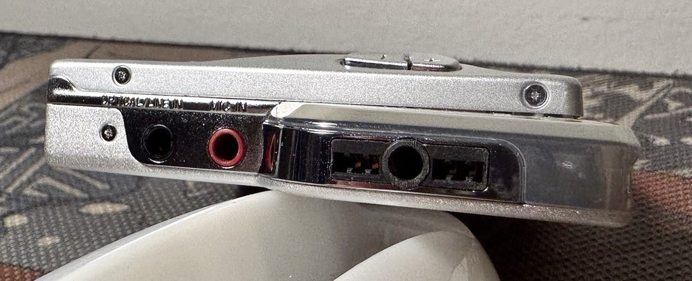 Sharp IM-MT880 Mini Disc Recorder Player Walkman Net MD, AS IS