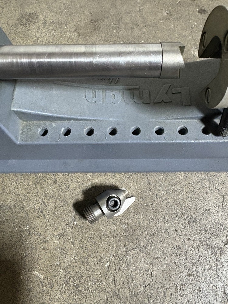LYMAN Universal Case Trimmer Reloading Chamfer Debur Attachment