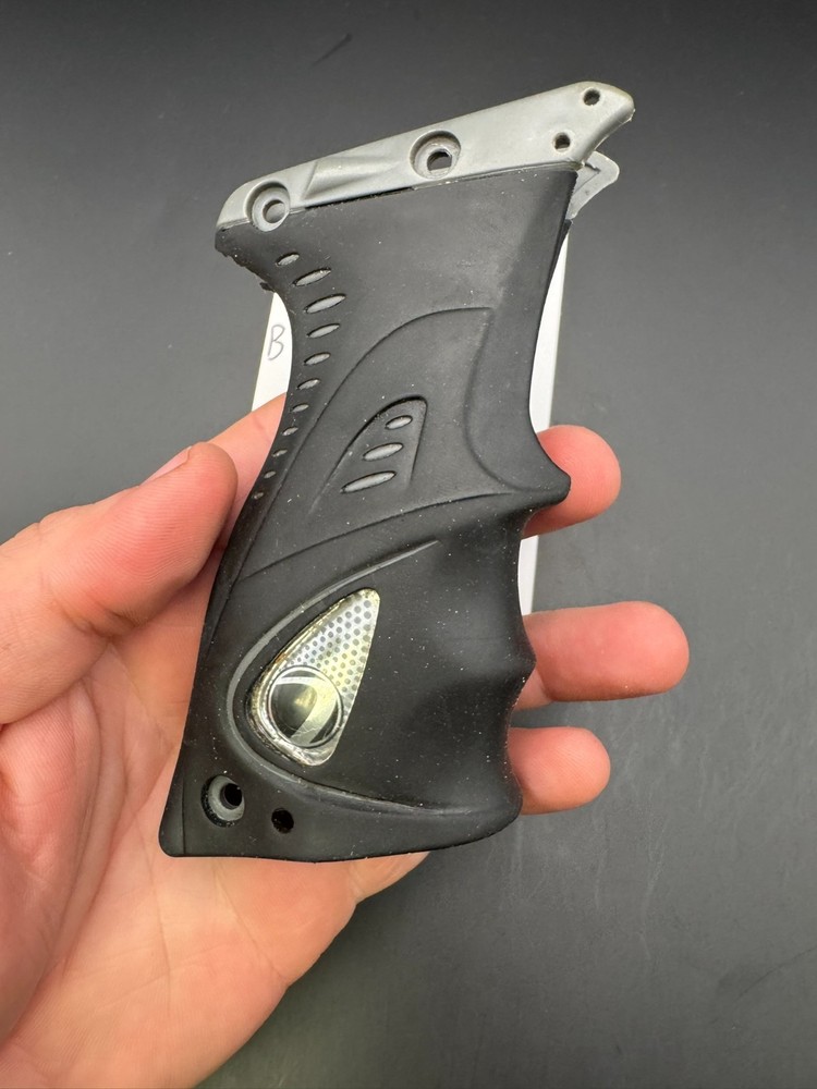 Dye DM Grips-Grey