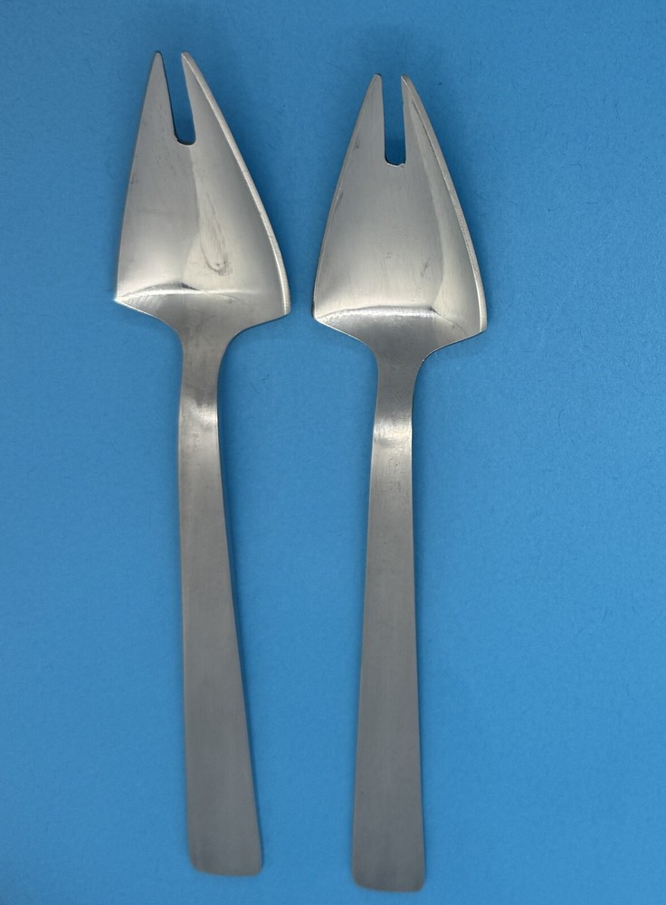 2 CAPRI ITALY CAP2 STAINLESS FLATWARE MCM MEDIUM COLD MEAT SERVING FORKS 7"