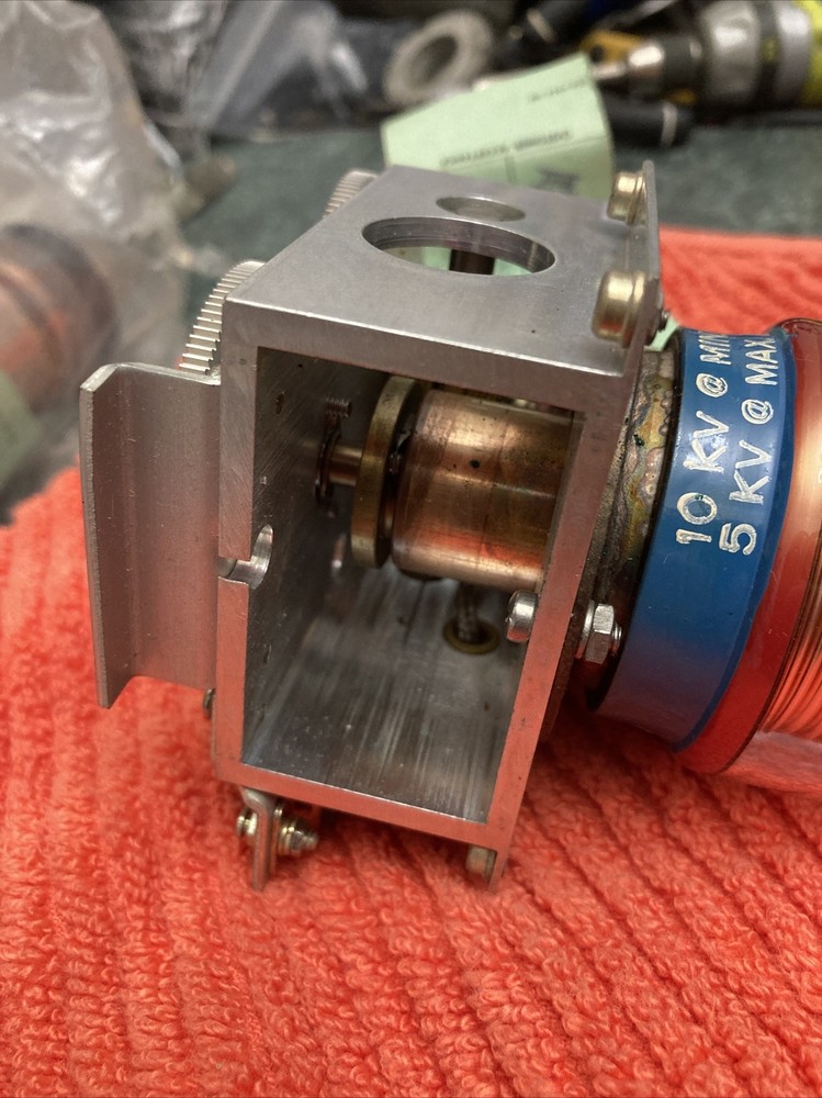 Collins 777-4500-001 Vacuum Variable Shunt Capacitor