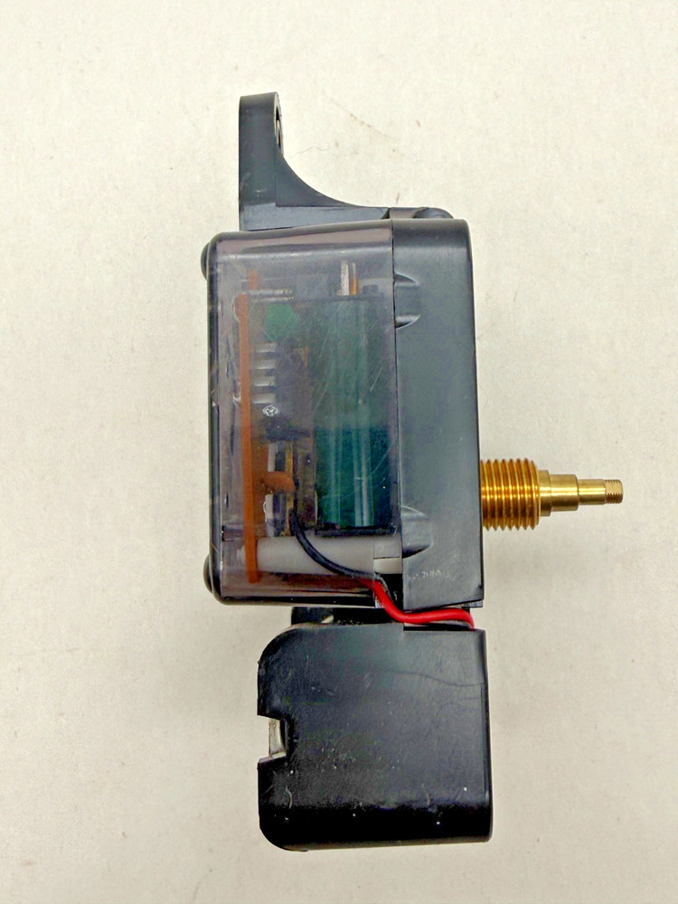 NOS Quartz/Mechanical Clock Mechanism (CM120-8506)