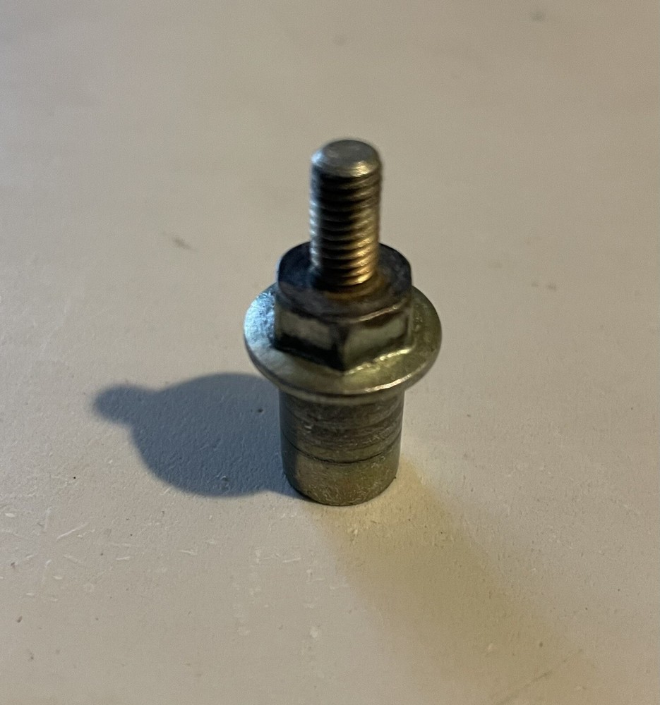 BMW Head Valve Cover Ground Strap Bolt Stud M50 S50 M52 S52 E34 E36 E38 E39 E46