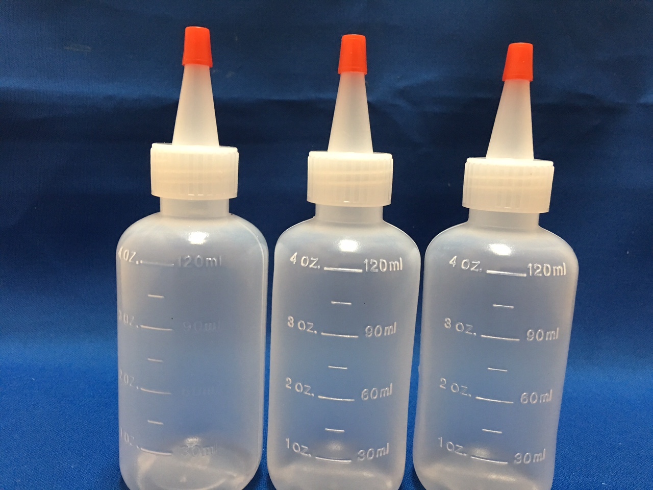 12 pack of 4oz (120mL) Plastic Boston Round Squeeze Bottles + Yorker Caps LDPE