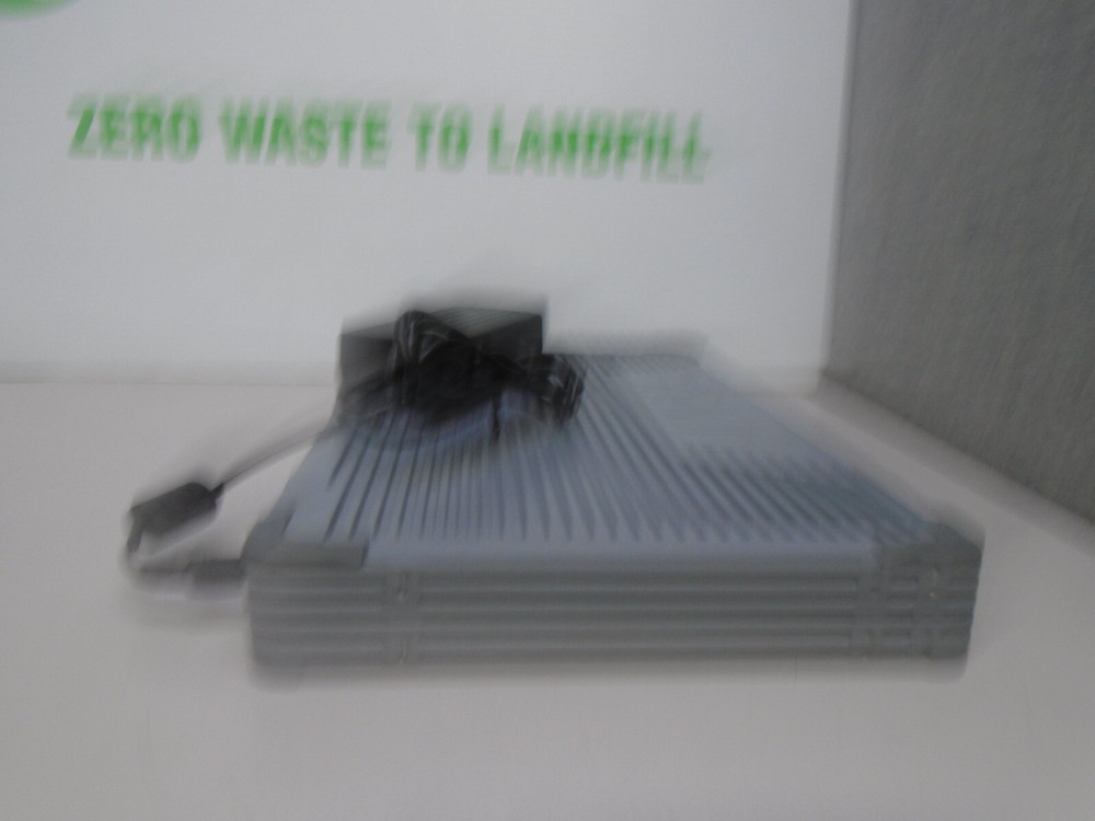 Juniper Networks SRX300 Services Gateway Security Appliance SRX 300 + AC