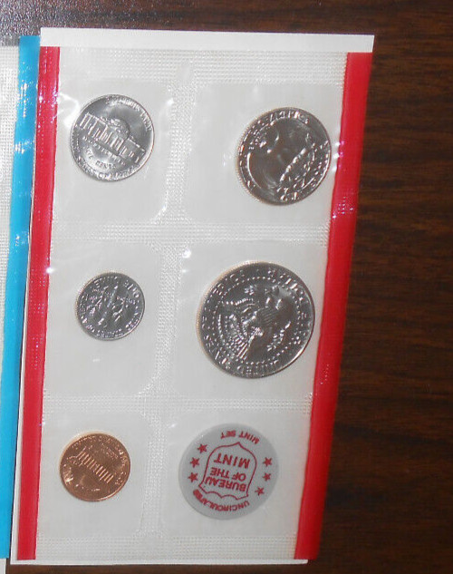 1972 US MINT 11 PC P & D MINT SET
