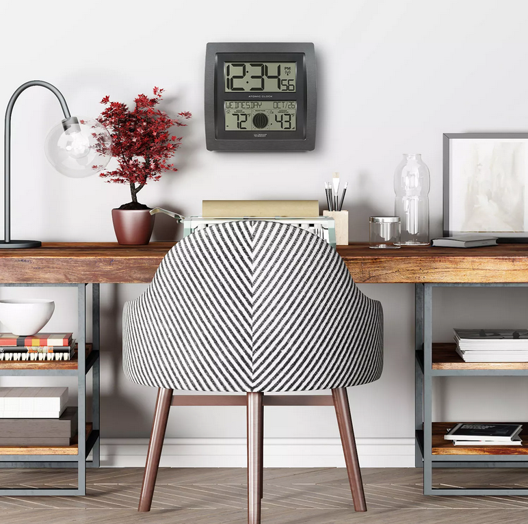 La Crosse Technology Curved Digital Atomic Wall Clock