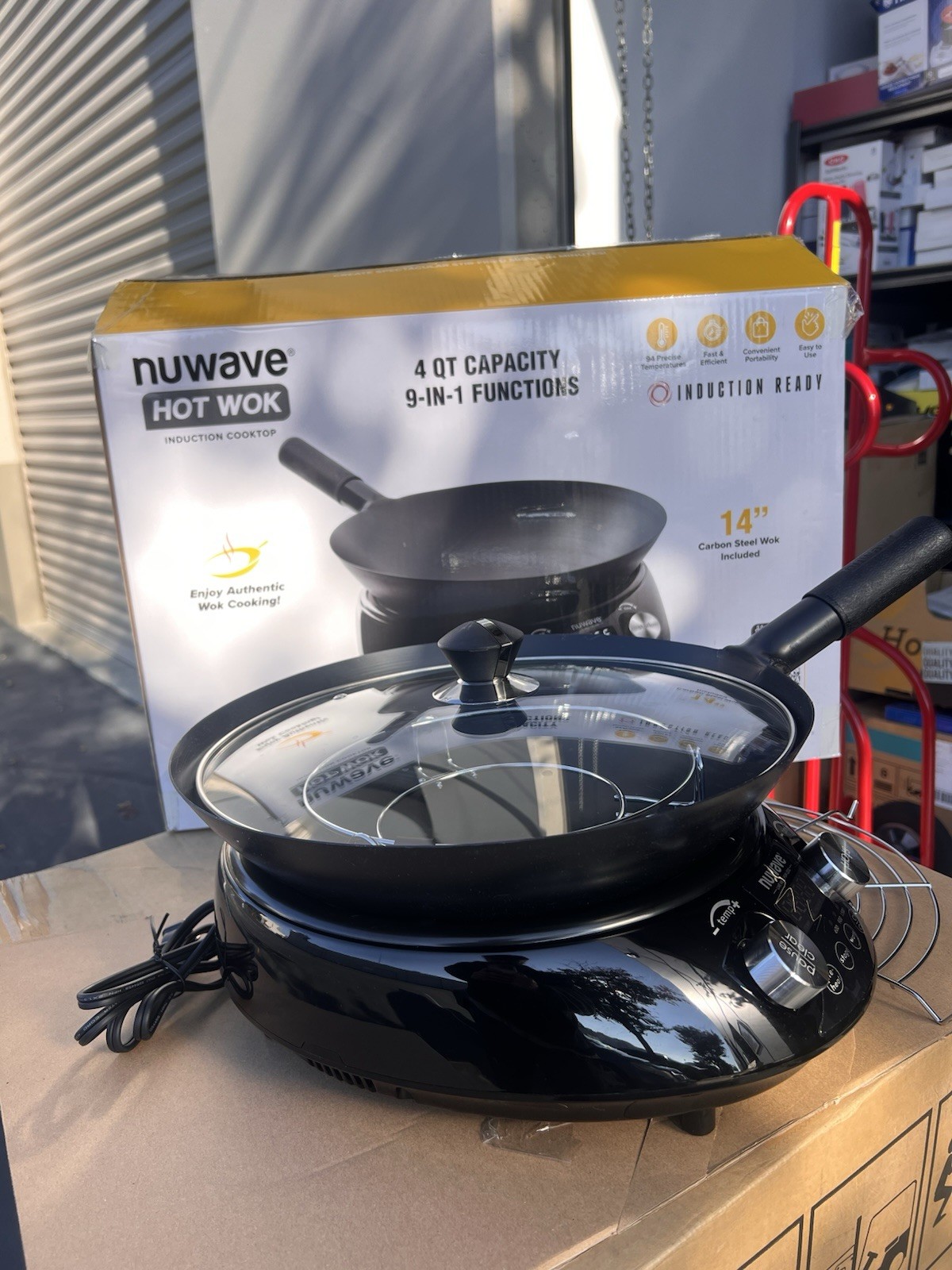 NEW OB - Nuwave Hot Wok Induction Cooktop w/ 14" Carbon Steel Wok