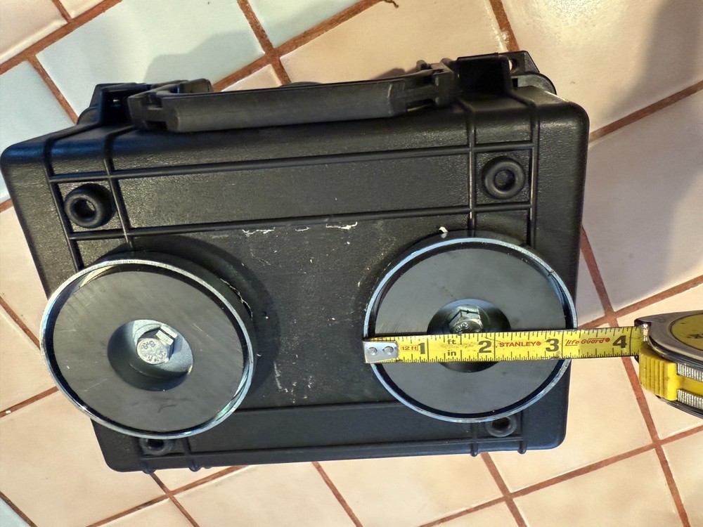 magnetic stash box under car safe