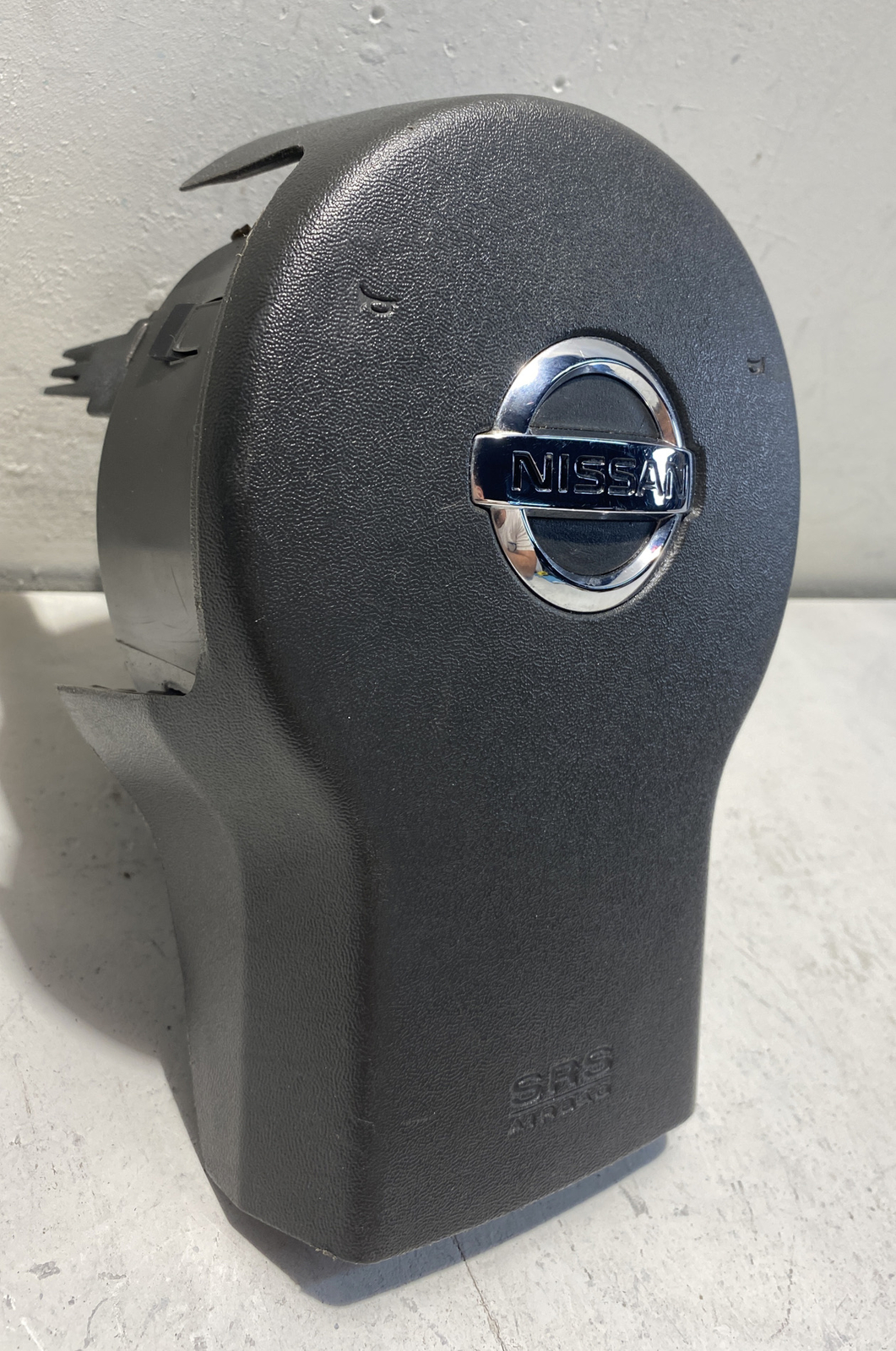 2013 - 2021 NISSAN FRONTIER AIRBAG LEFT DRIVER SIDE STEERING WHEEL AIRBAG OEM