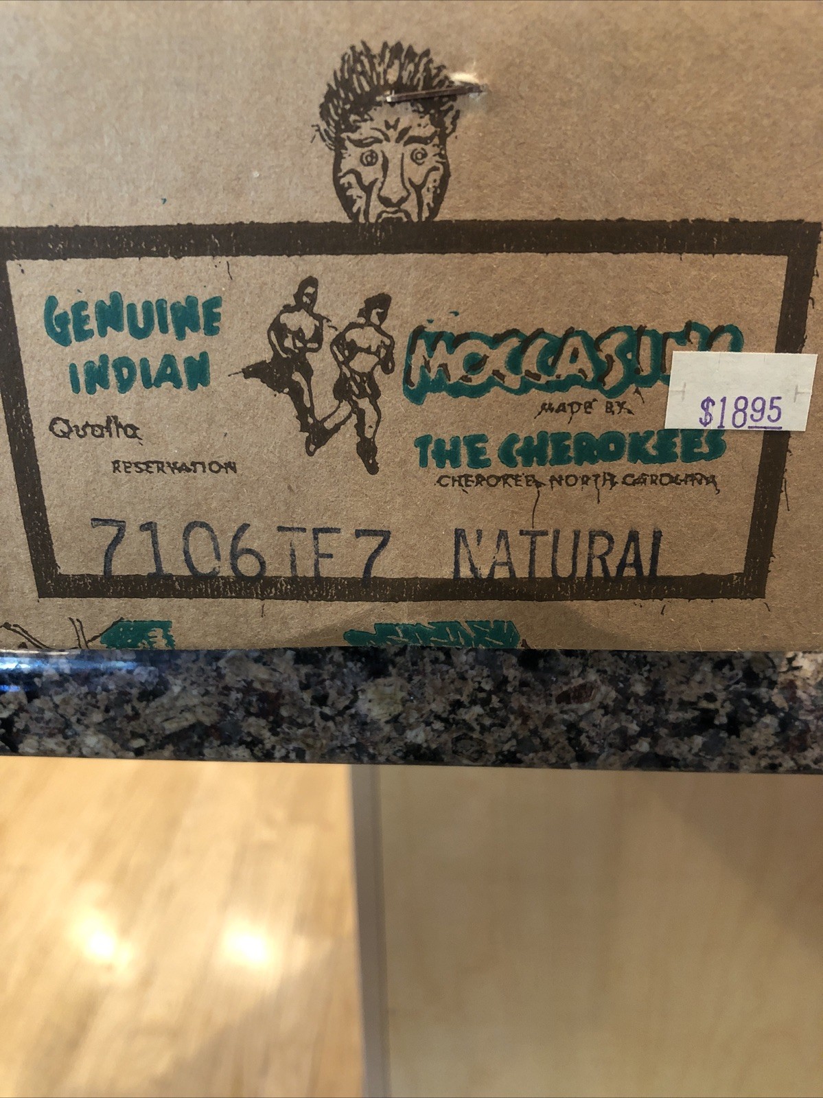 Vintage Genuine Indian The Cherokees Moccasins Size F 7 Natural NEW Q