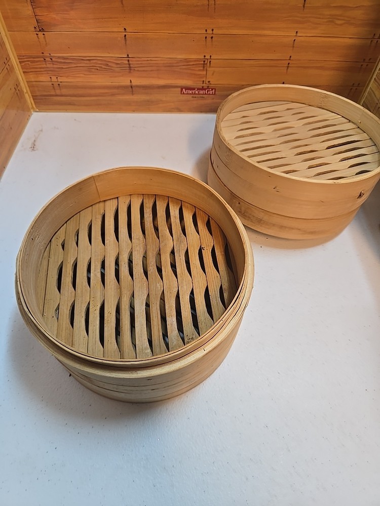 Three-Tiered Woven Bamboo/Ratan Steamer