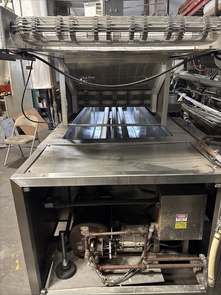 Kettle Cooking Machine Three Stacks Conveyor