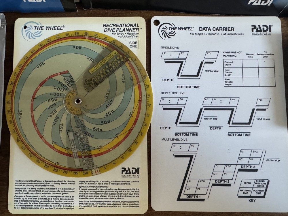 PADI DIVE COMPUTER & DIVEMASTER BOOKS & EDRPML ELECTRONIC SCUBA DIVING COMPUTER