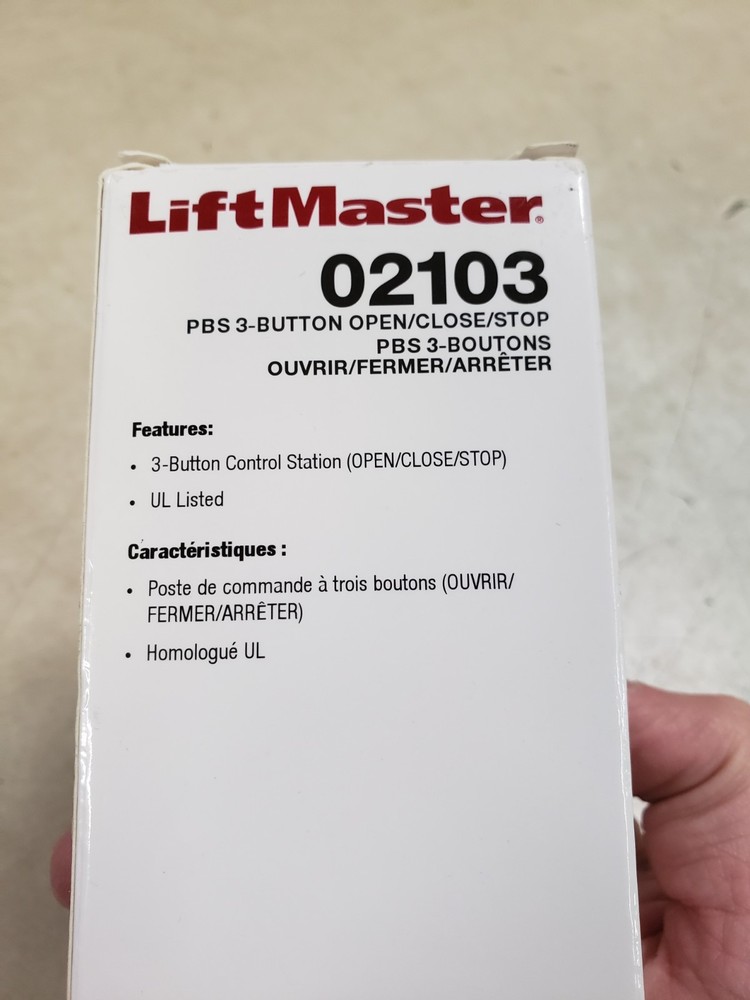 Liftmaster 02103 3-Button Indoor Surface Mount - No Maintenance Alert System