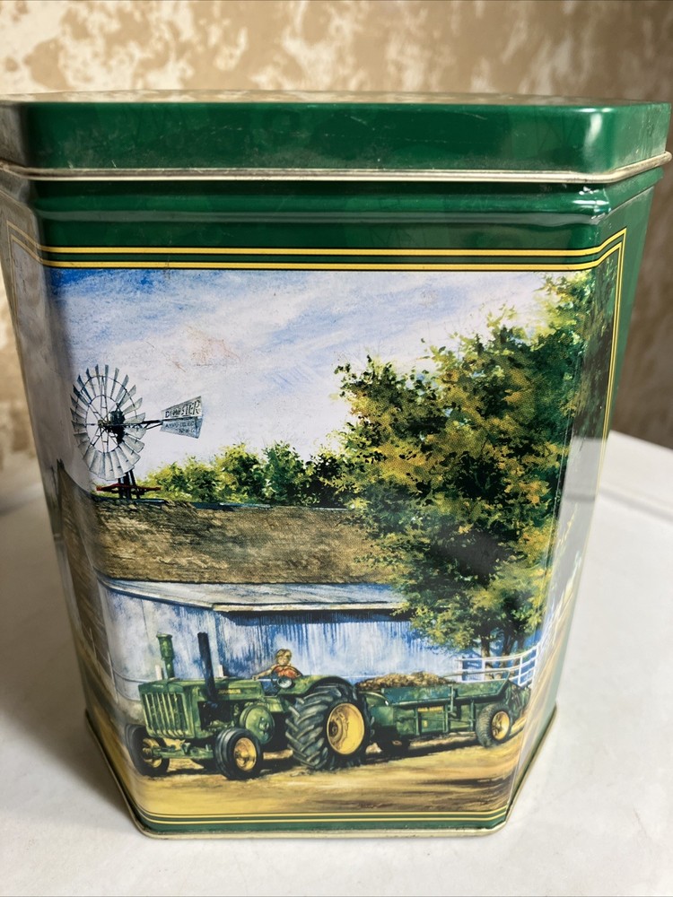 John Deere Tractor Tin Model D Empty
