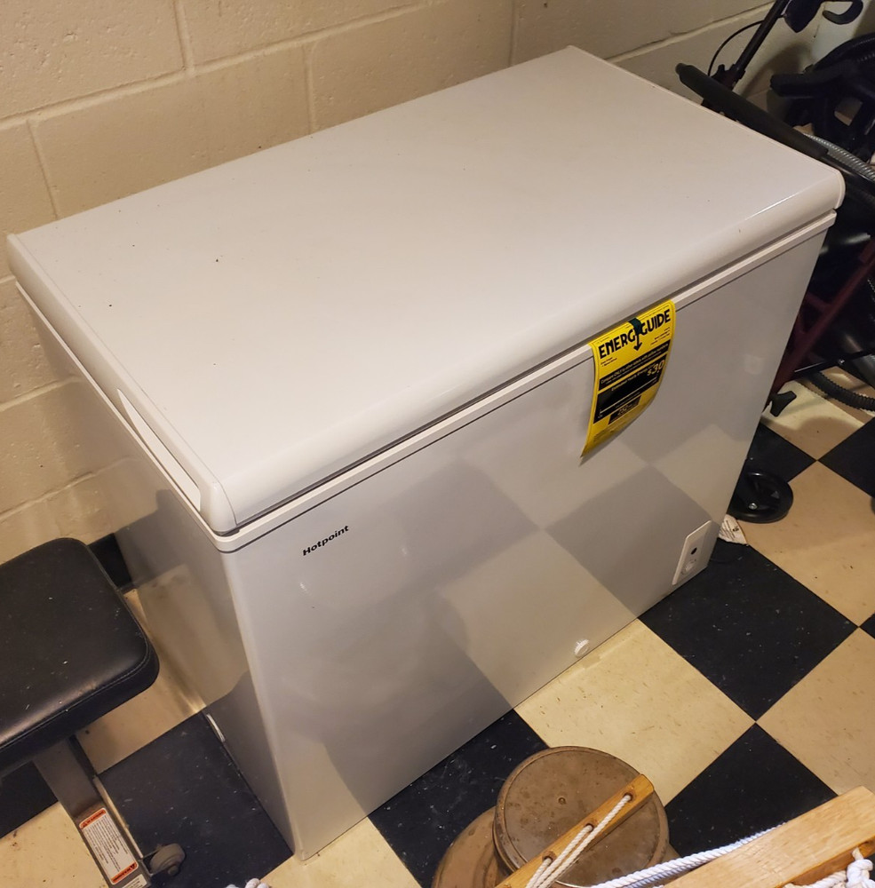 Hotpoint Freezer 7.1 Cu Ft