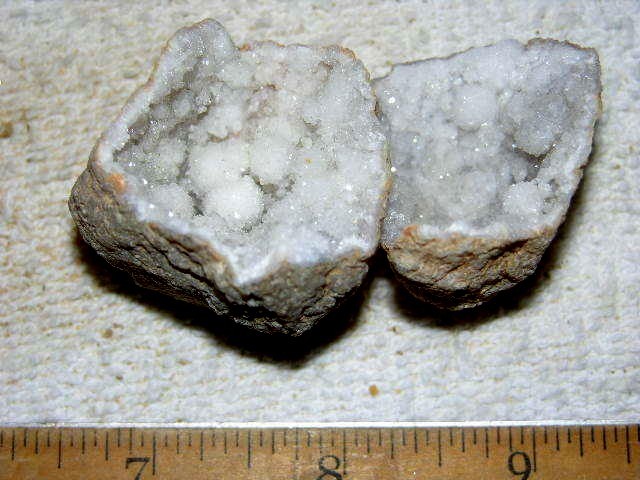 Geode pair opened with crystal centers 2 inch G54