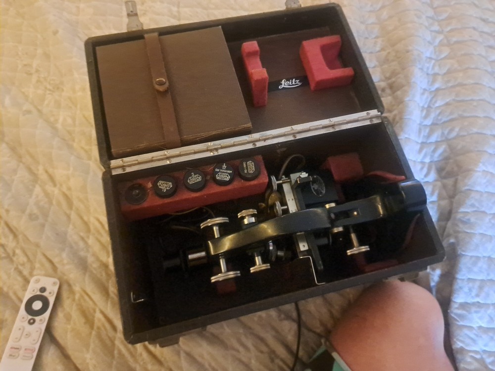 Antique Ernst Leitz Wetzlar Microscope SN 335050