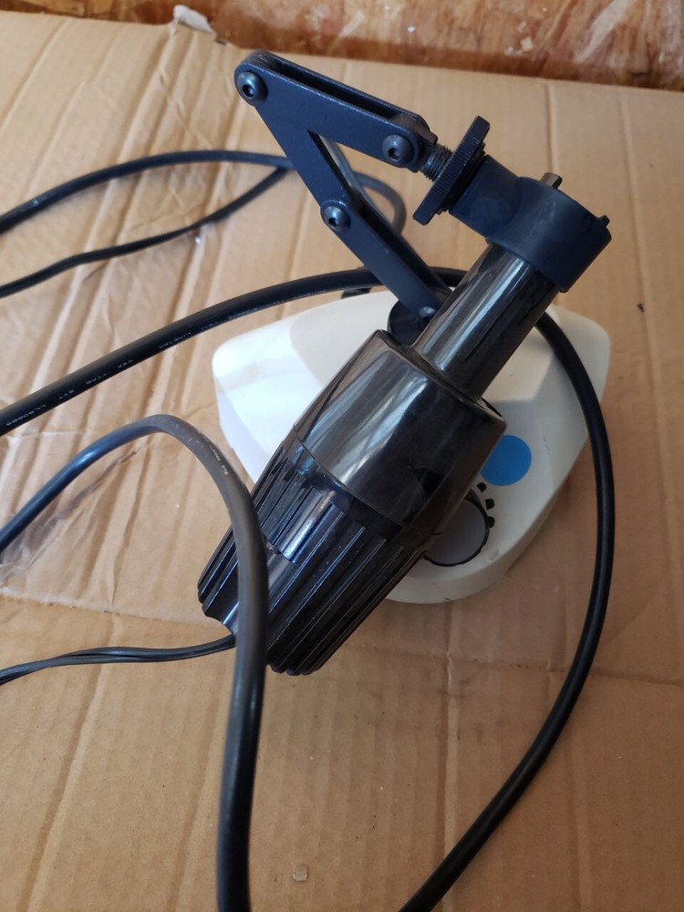 Leica Microscope Illuminator Lab Light Model 13410311 / 120v / 60Hz
