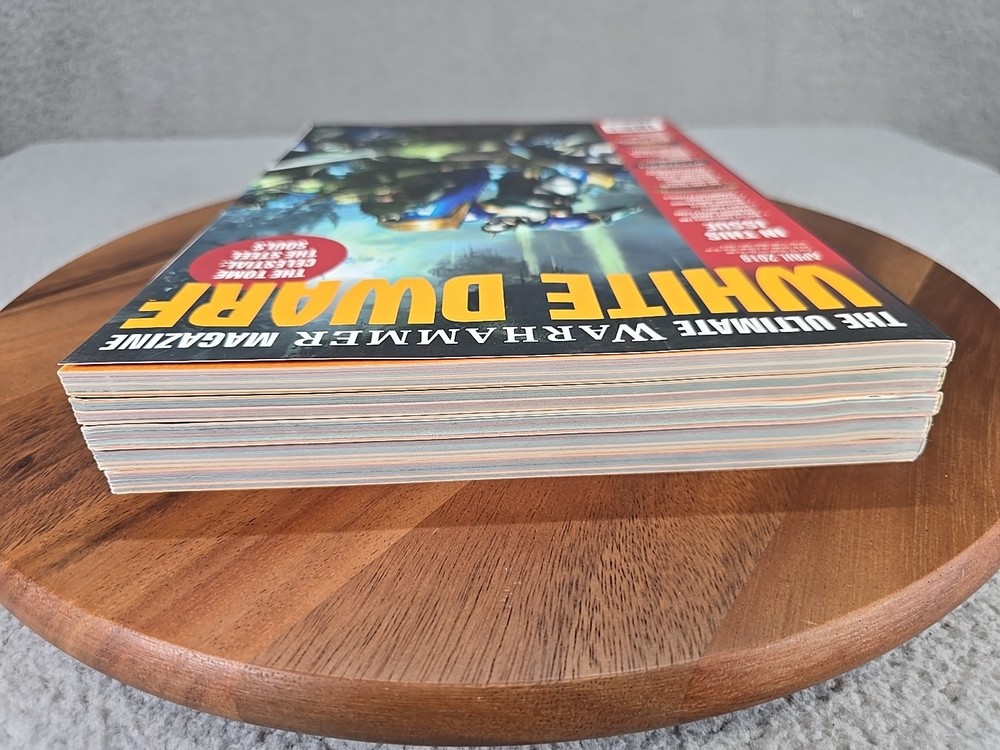white dwarf magazine lot, slightly used condition